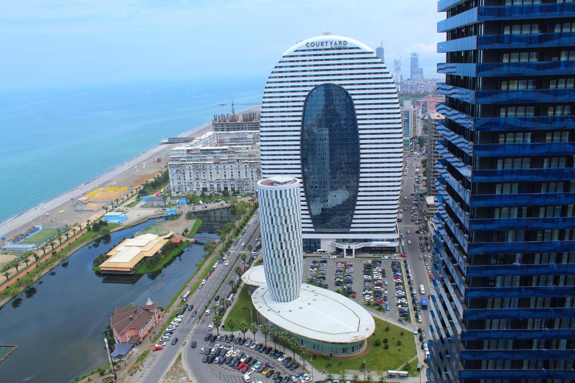 Best Location Apartments In Batumi Ngoại thất bức ảnh