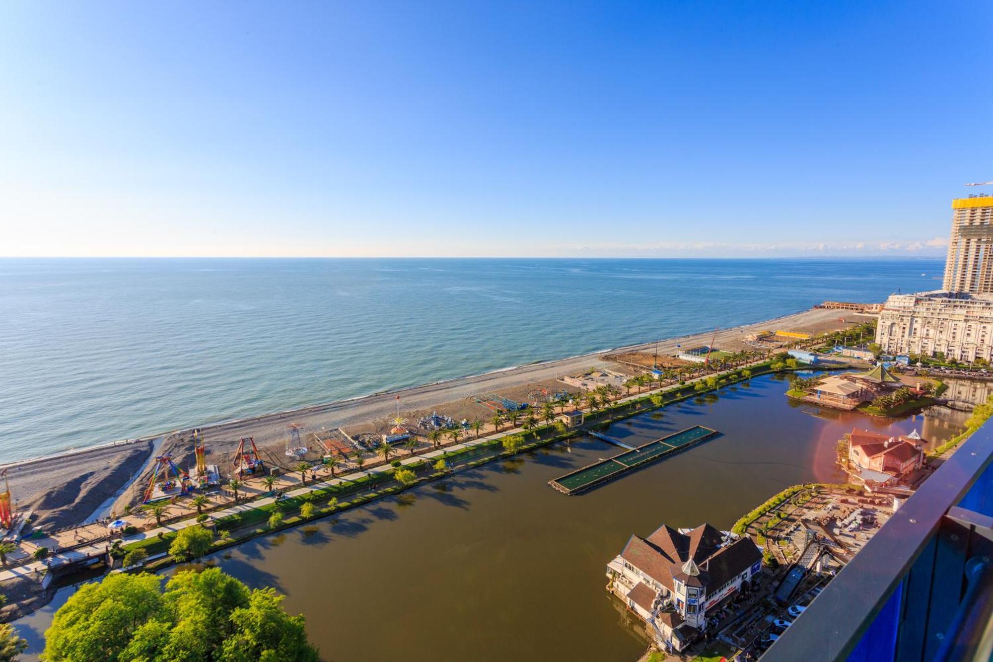 Best Location Apartments In Batumi Ngoại thất bức ảnh