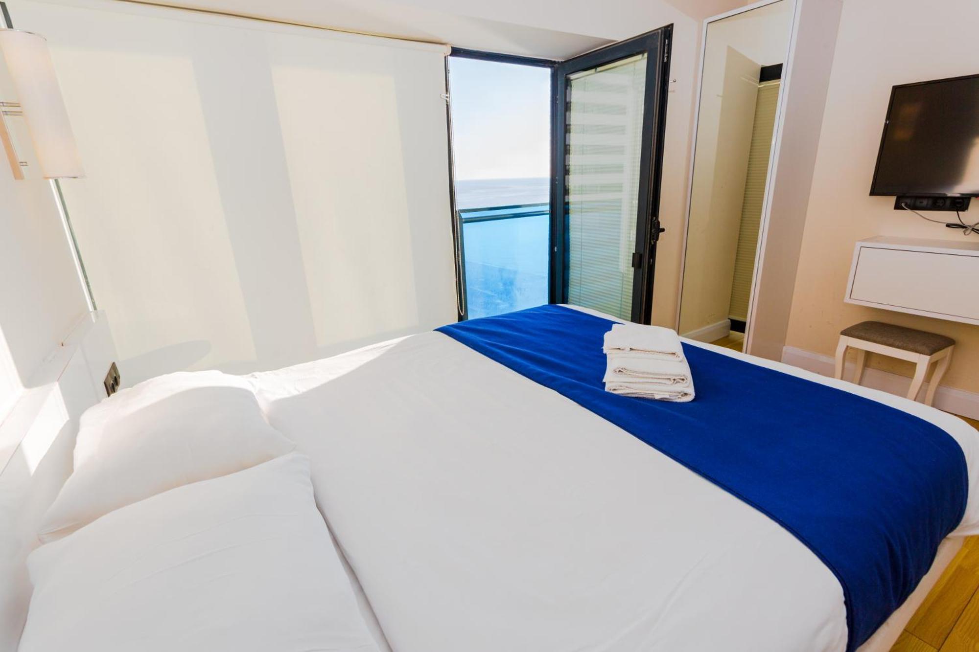 Best Location Apartments In Batumi Ngoại thất bức ảnh