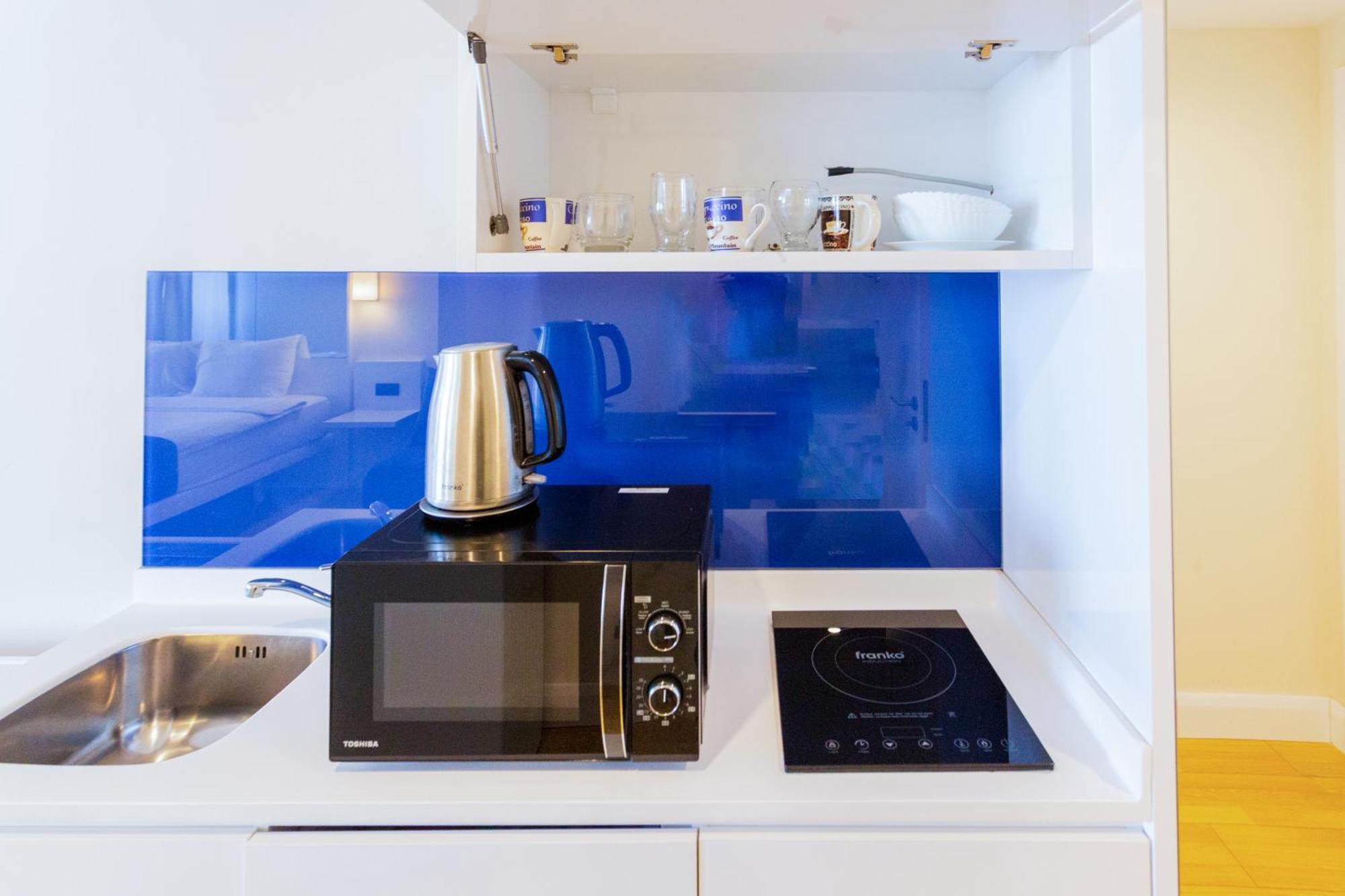 Best Location Apartments In Batumi Phòng bức ảnh